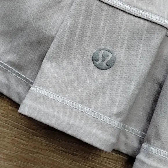 Lululemon Pace Rival White Skort Size 4 - Picture 6 of 9